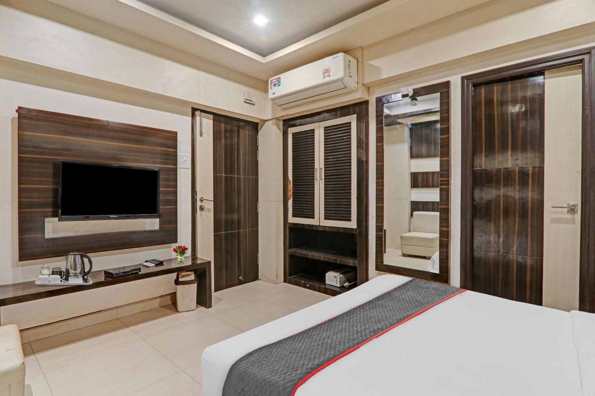 Townhouse 1182 Hotel Tirupati Galaxy Kánpur Kültér fotó